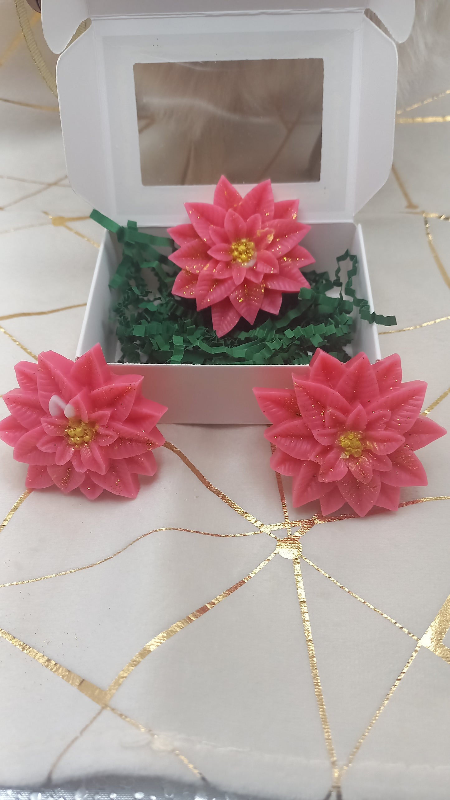 Fondant poinsettia