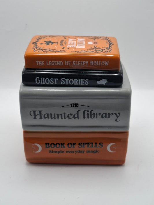 Brûleur livre de bibliothèque hantée